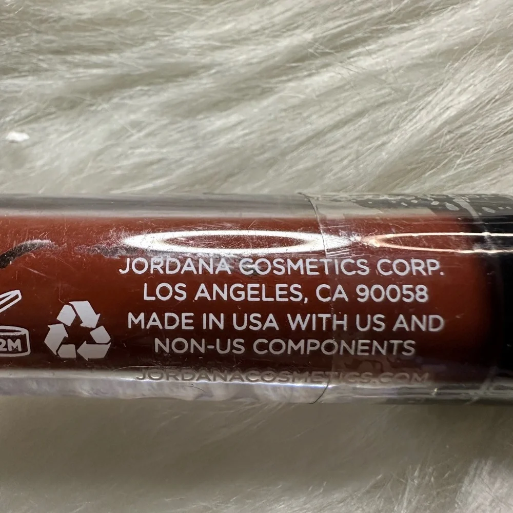 🩷5/$10 Jordan Sweet Cream Matte Liquid Lip Color - Mocha